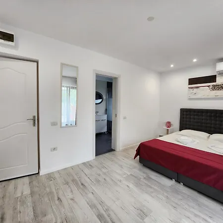 Hotel Analeya